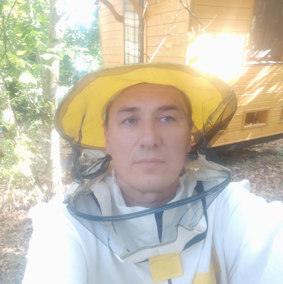 Пчеловод